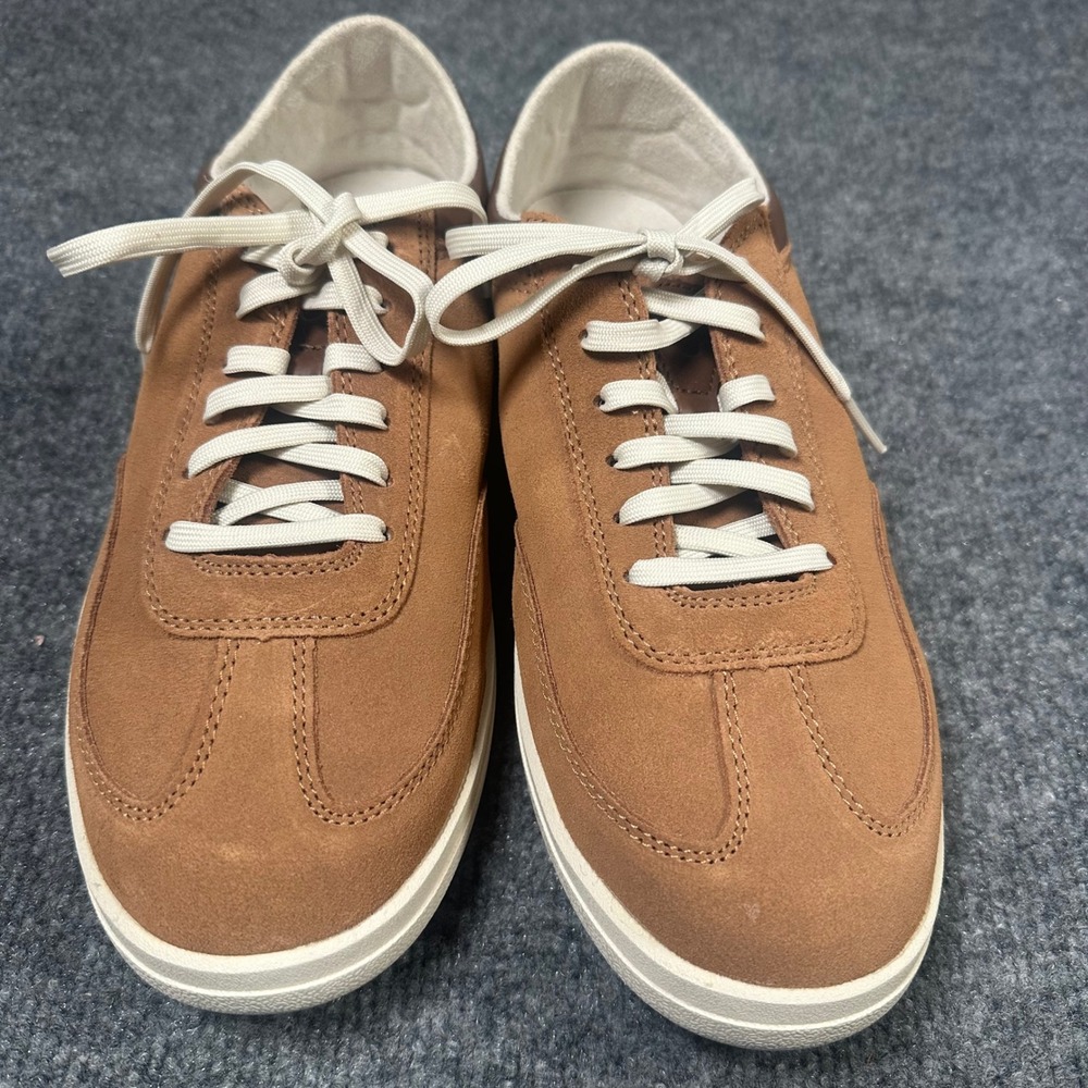 NWOT OluKai Punini Suede Mens Sneakers Fox Brown Leather Low Top Shoes M9 Size 9